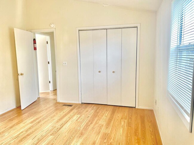 Building Photo - 7141 Margarets Ln