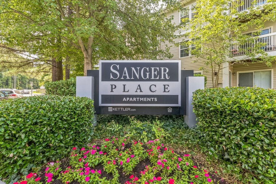 Building Photo - Sanger Place