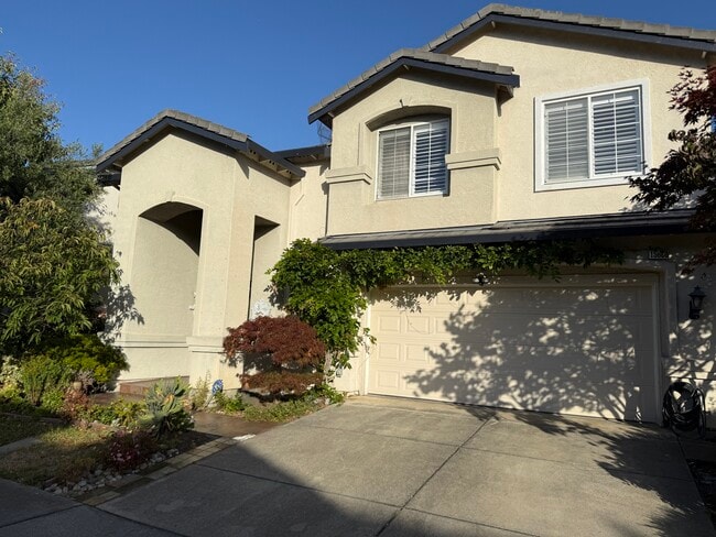 Building Photo - 15680 Atlantus Ave