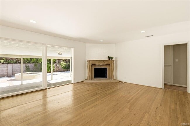 Building Photo - 7218 Enfield Ave