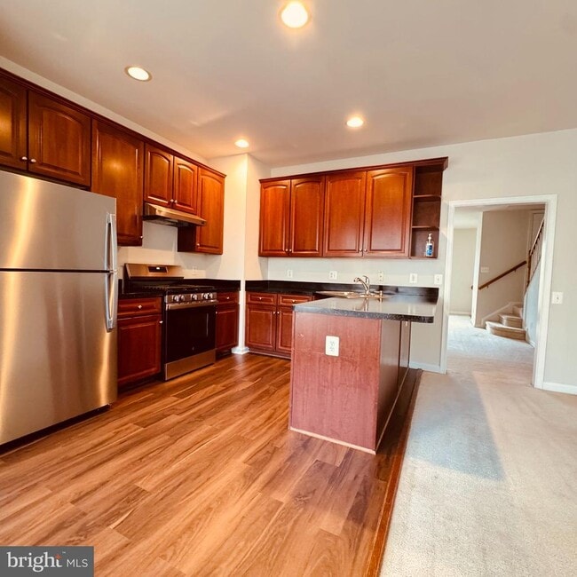 Building Photo - 8936 Singleleaf Cir
