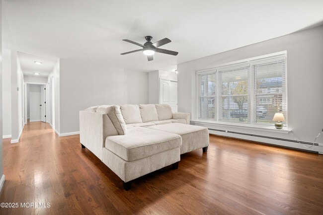 Building Photo - 21 Ford Ave