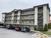 Building Photo - 1080 W 965 N
