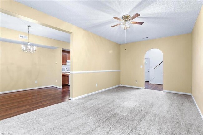 Building Photo - 5403 Sasha Ct