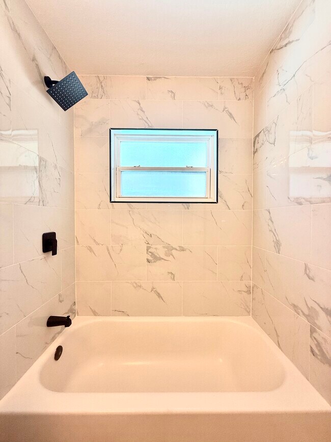 Building Photo - 1735 Michigan Ave NE