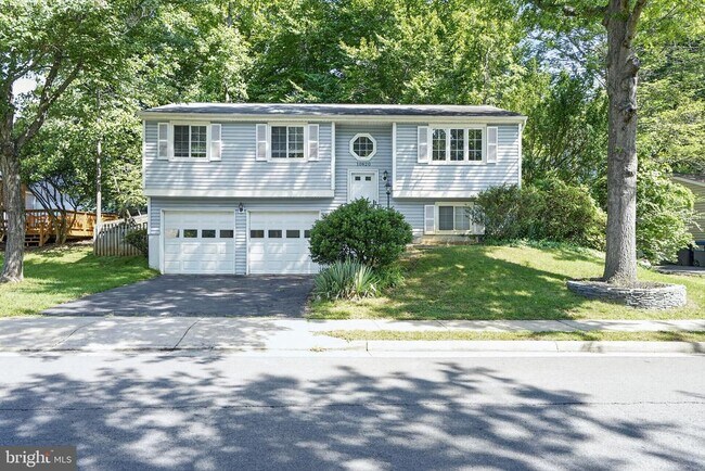 Building Photo - 10820 Split Oak Ln