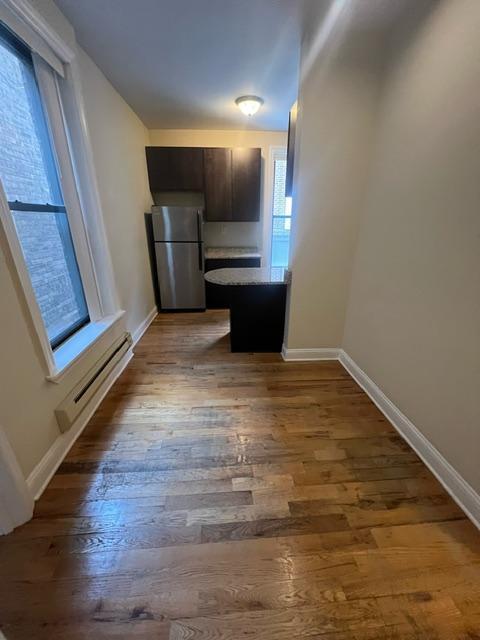 Building Photo - 2 bedroom in Chicago IL 60610