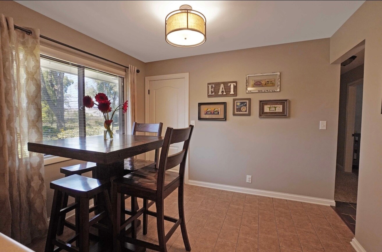 Building Photo - 4685 N 150th St