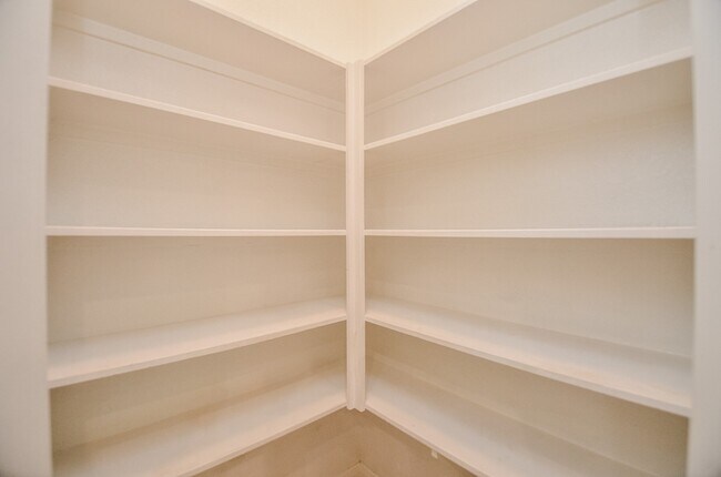 Building Photo - 6418 Burgess Heights Ln
