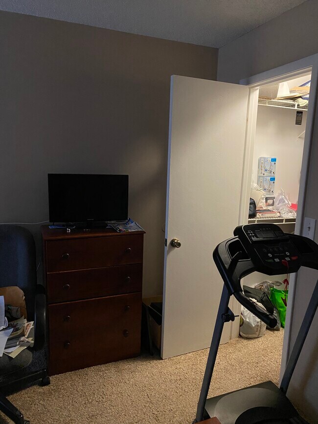 Building Photo - 485 Forestway Cir