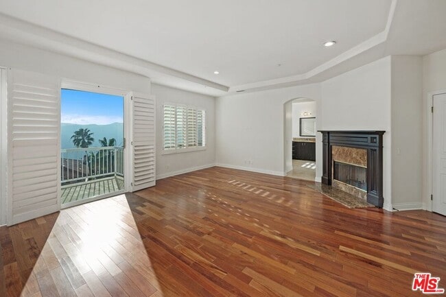 Building Photo - 1470 Paseo De Oro