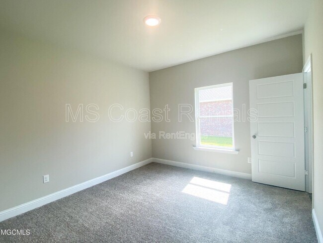 Building Photo - 5504 Leeds Ln