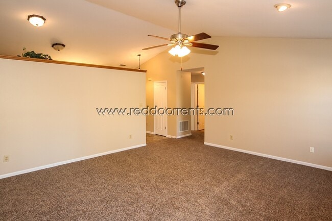 Building Photo - Coming Soon! Freshly Updated Fishers Home!