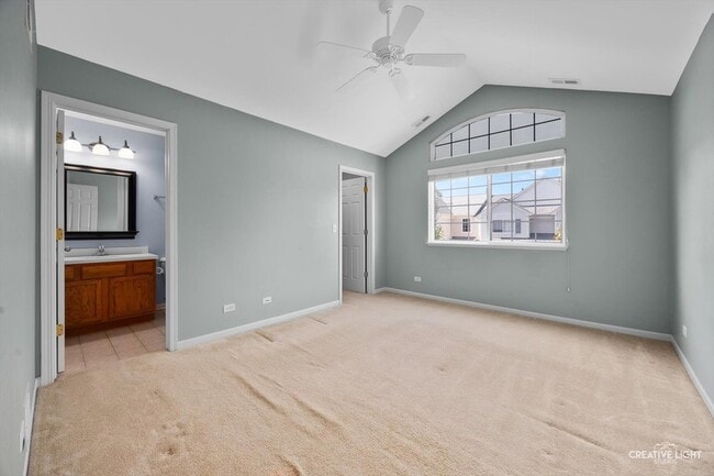 Building Photo - 171 Durango Dr