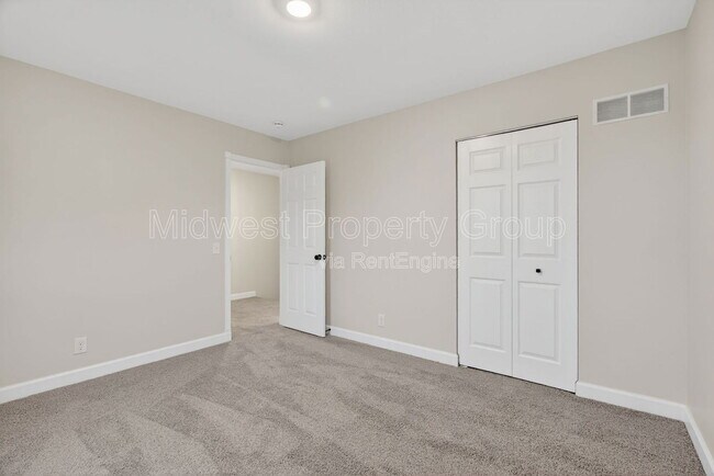 Building Photo - 90 Sutters Mill Rd