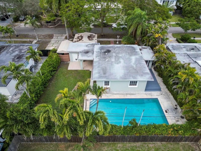 Building Photo - Southwest 47th Street, Miami, FL 33155 - 3 BR 1 BA single-family home
