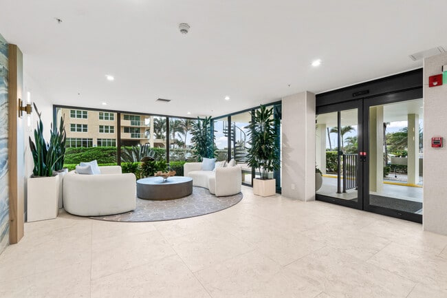 Building Photo - 5460 N Ocean Dr