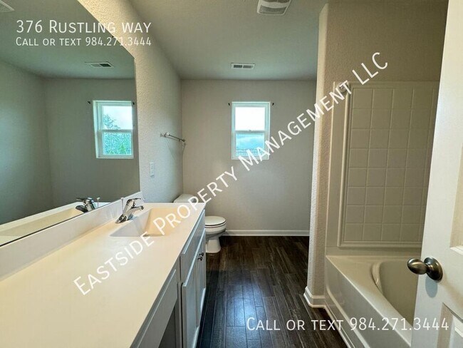 Building Photo - 376 Rustling Way
