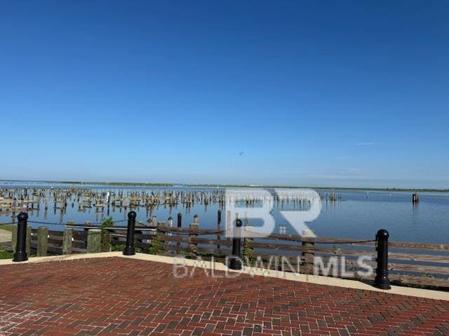 Building Photo - 6 Yacht Club Dr
