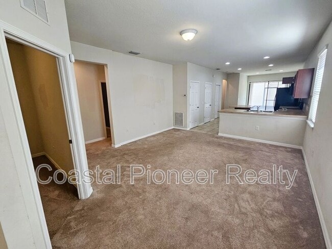 Building Photo - 6302 Magnolia Park Blvd