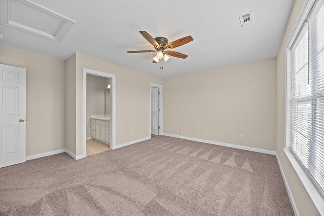 Building Photo - 5110 Deveron St