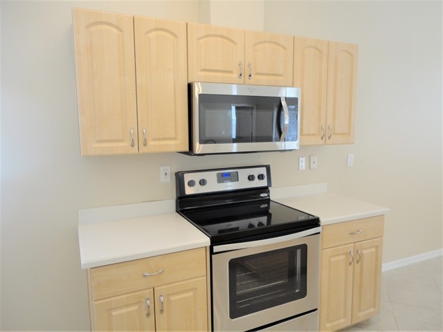 Building Photo - 1510 Canoe Dr