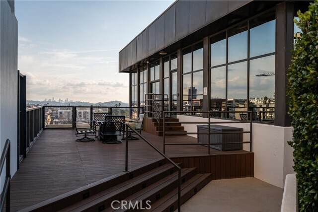 Building Photo - 345 Pioneer Dr