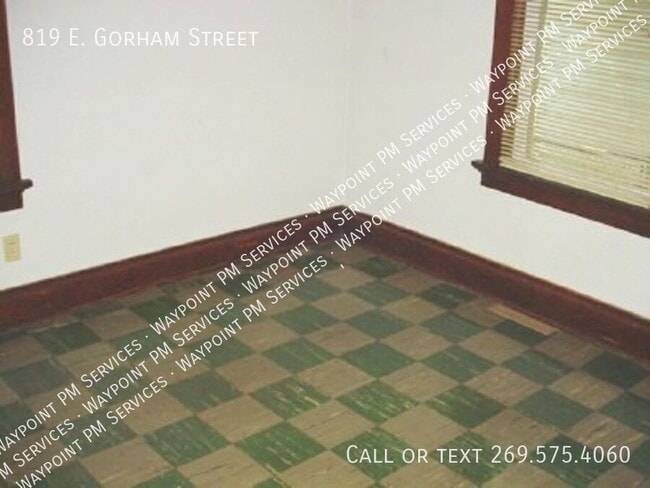 Building Photo - 819 E Gorham St