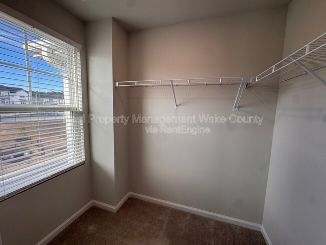 Building Photo - 410 Odham Ln