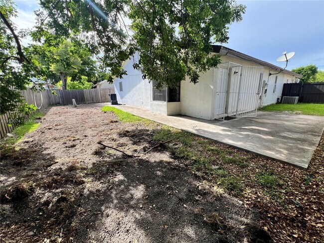 Building Photo - 13562 SW 286th Terrace