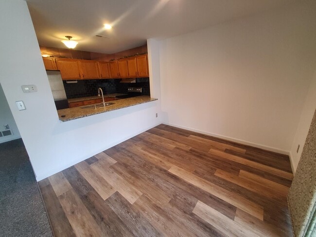 Building Photo - 48 Muirfield Dr