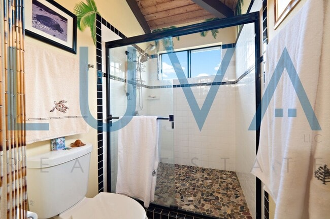 Building Photo - 3Bd 2Ba Furnished Home:  Pet Friendly with Fantastic Ocean Views!