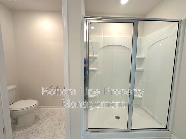 Building Photo - 2129 Allium Dr