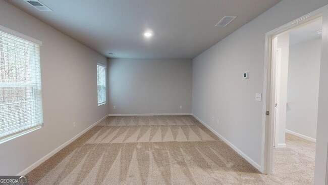 Building Photo - 25 Miller Lake Ct