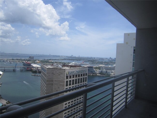 Building Photo - 325 S Biscayne Blvd