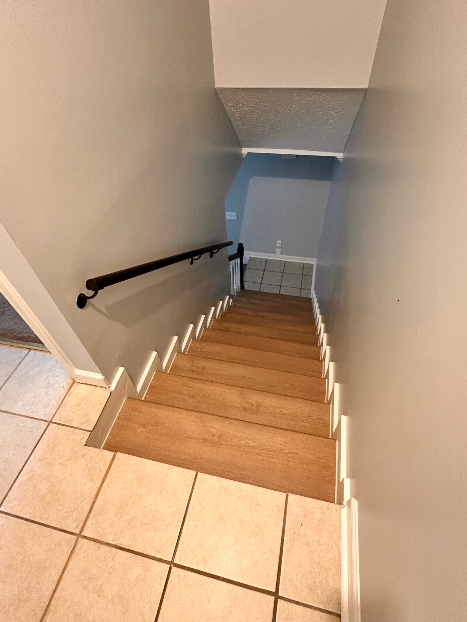 Building Photo - 1424 Springleaf Cir SE