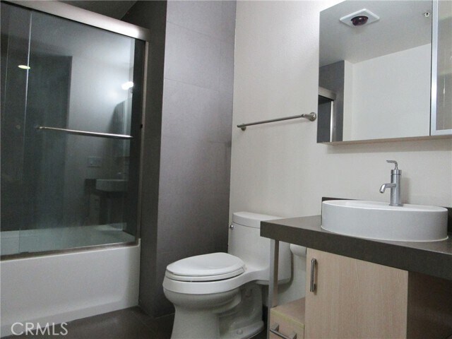 Building Photo - 1234 Wilshire Blvd