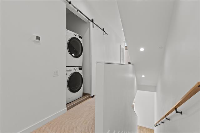 Building Photo - 4210 Delano Pl
