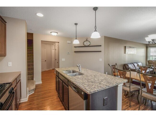 Building Photo - 2109 Cedar Grove Trail