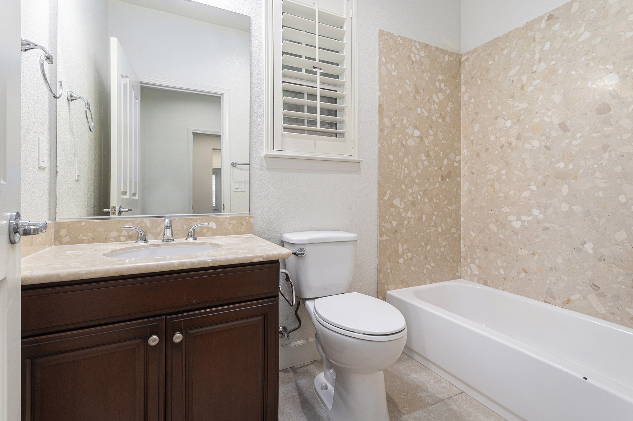 Building Photo - 4970 Trescott Ct