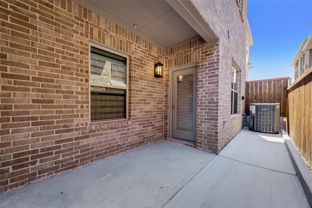 Building Photo - 104 Harwood Dr