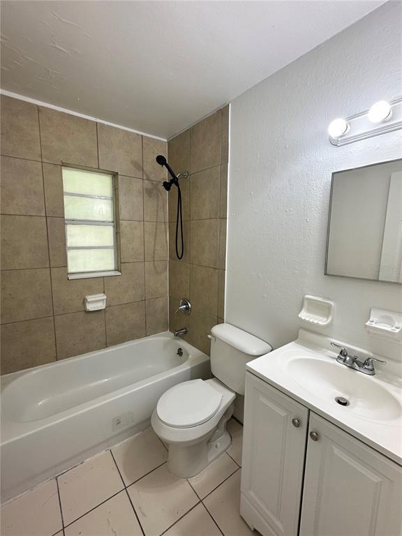 Building Photo - 1406 Heber Cir