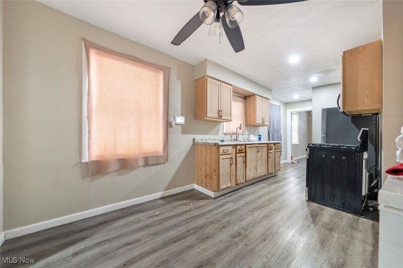 Building Photo - 18851 Raymond St