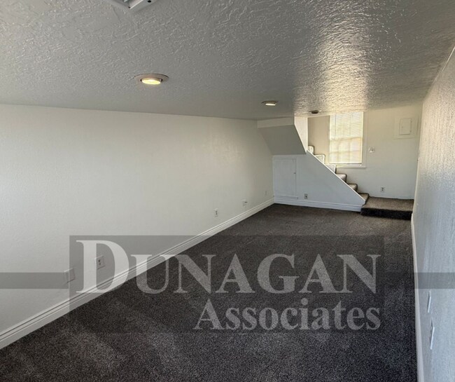 Building Photo - OPEN HOUSE ON 12/3 FROM 2:45-2:55 REMODELED 3 Bedroom - 1 Bath home!!