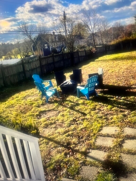 Building Photo - 277 Read St