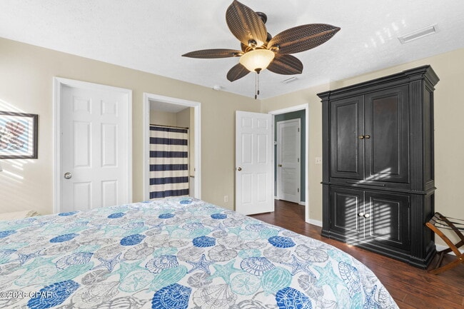 Building Photo - 104 White Cap Wy