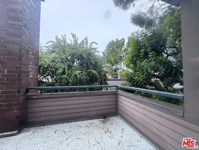 Building Photo - 4435 Alla Rd