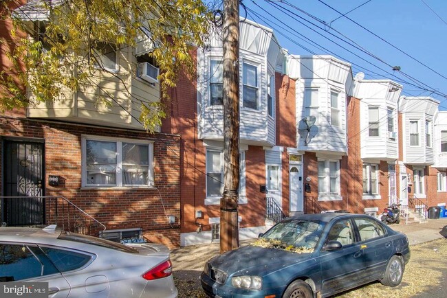 Building Photo - 3032 Memphis St