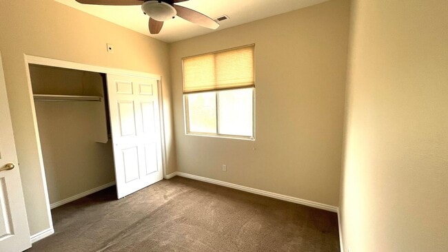 Building Photo - Beautiful 3 Bedroom Home in Coral Canyon!