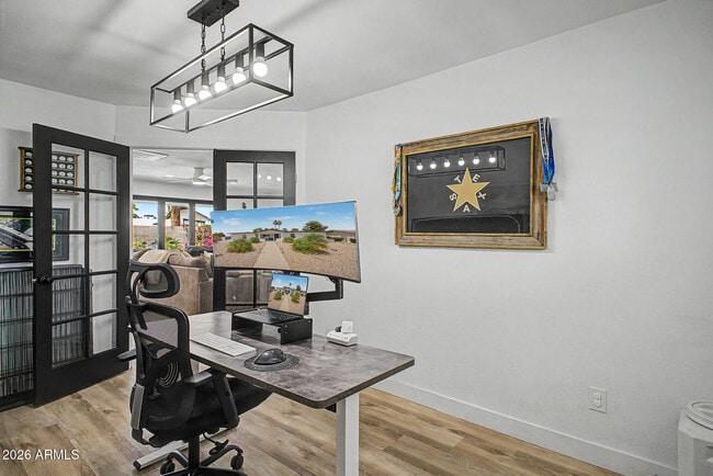Building Photo - 5140 E Poinsettia Dr